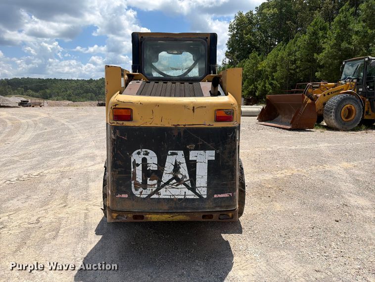 image for item EX2550 2006 Caterpillar 226B skid steer loader