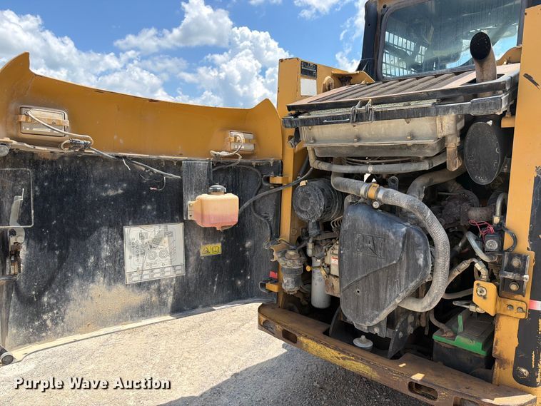image for item EX2550 2006 Caterpillar 226B skid steer loader