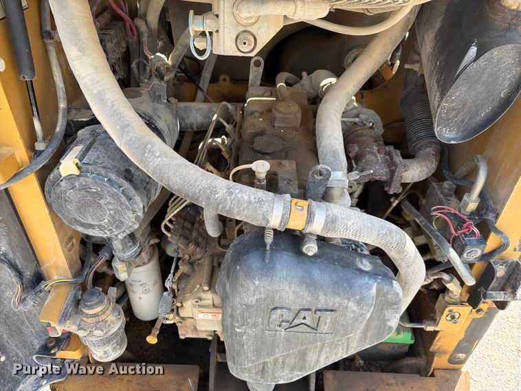 image for item EX2550 2006 Caterpillar 226B skid steer loader