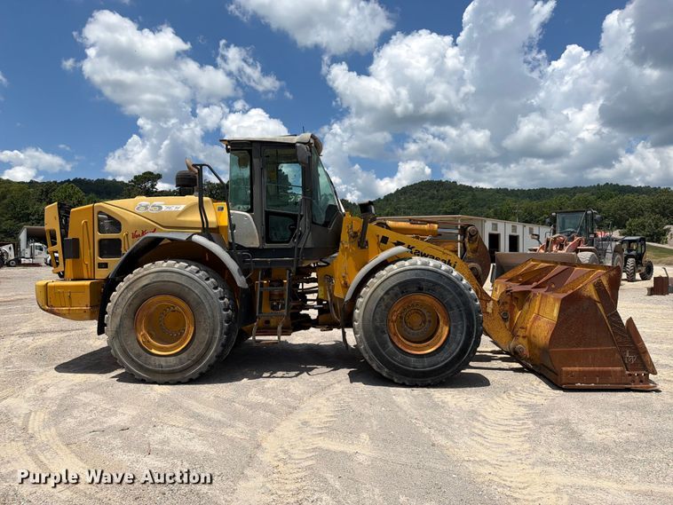image for item EX2551 2013 Kawasaki 85Z7 wheel loader