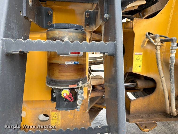 image for item EX2551 2013 Kawasaki 85Z7 wheel loader