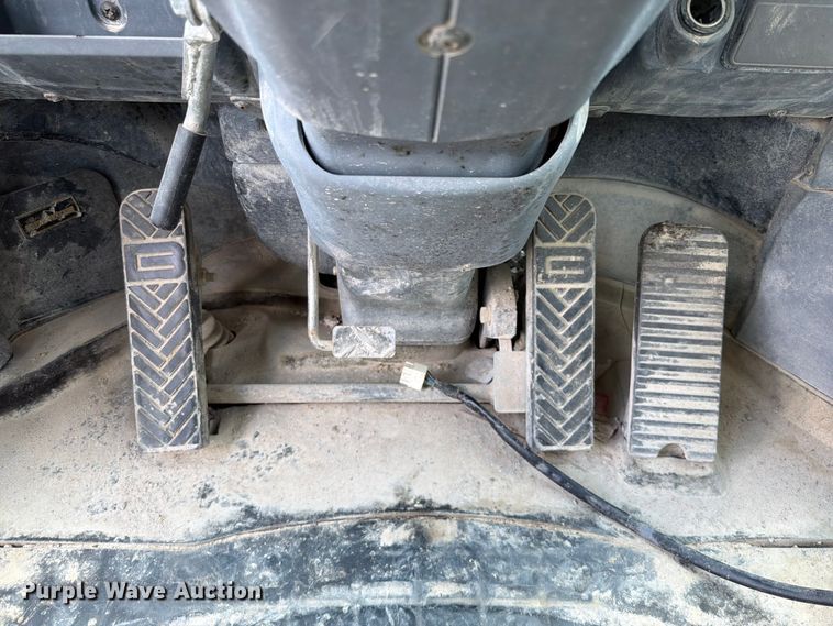 image for item EX2551 2013 Kawasaki 85Z7 wheel loader