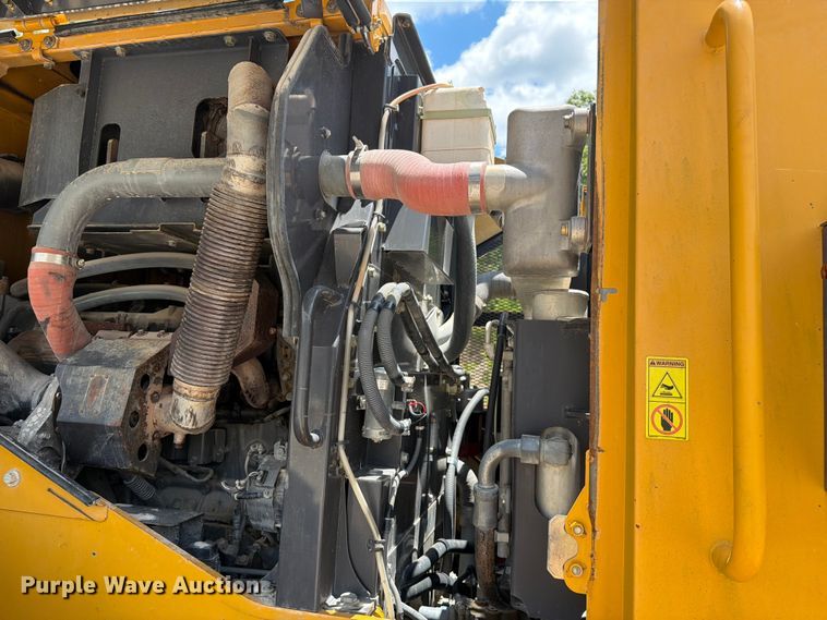 image for item EX2551 2013 Kawasaki 85Z7 wheel loader