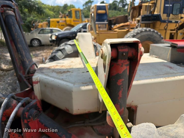 image for item EX2552 Terex SS1048 telehandler