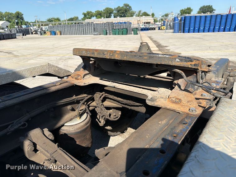 image for item EX4027 2014 Kenworth T800 semi truck