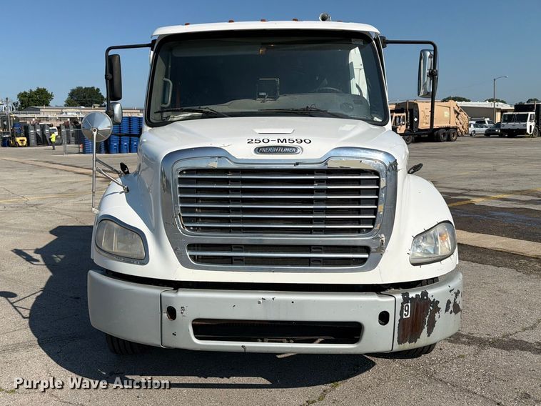 image for item EX4030 2014 Freightliner M2 refuse truck