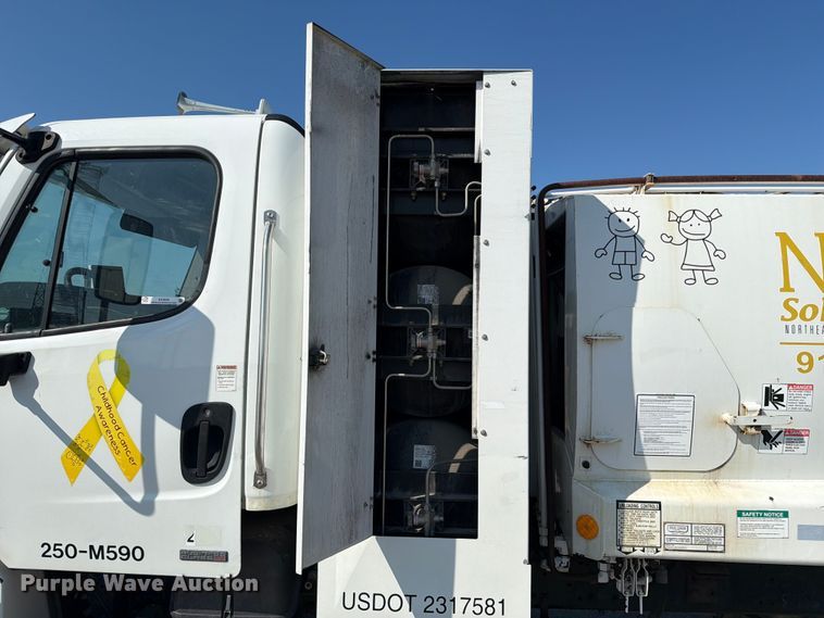 image for item EX4030 2014 Freightliner M2 refuse truck