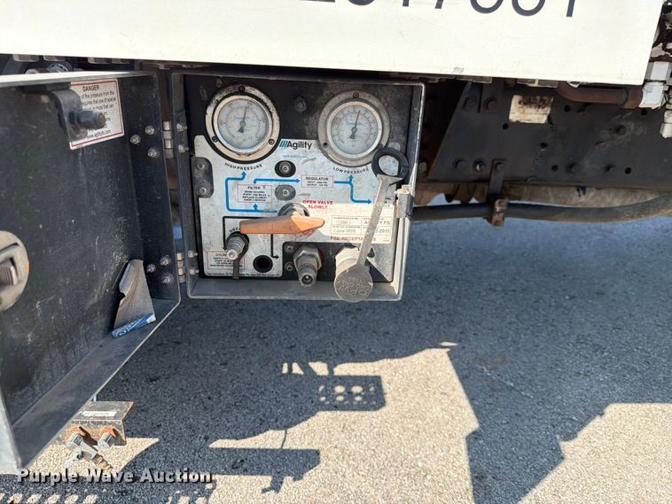 image for item EX4030 2014 Freightliner M2 refuse truck