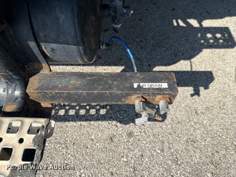 image for item EX4030 2014 Freightliner M2 refuse truck