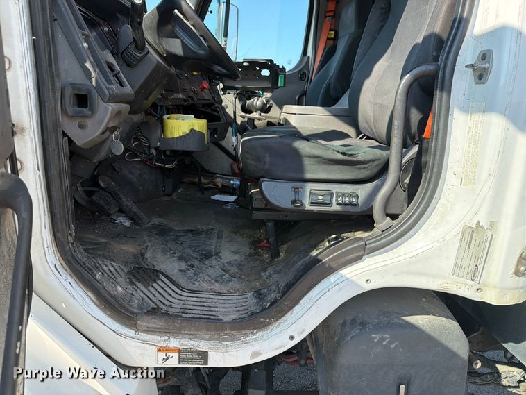 image for item EX4030 2014 Freightliner M2 refuse truck