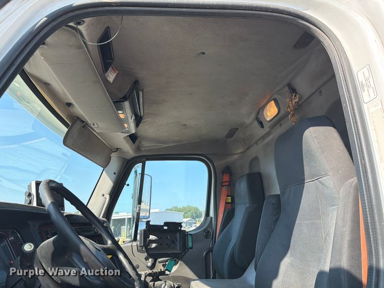 image for item EX4030 2014 Freightliner M2 refuse truck