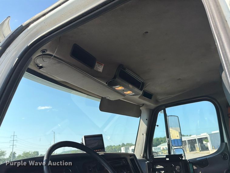 image for item EX4030 2014 Freightliner M2 refuse truck