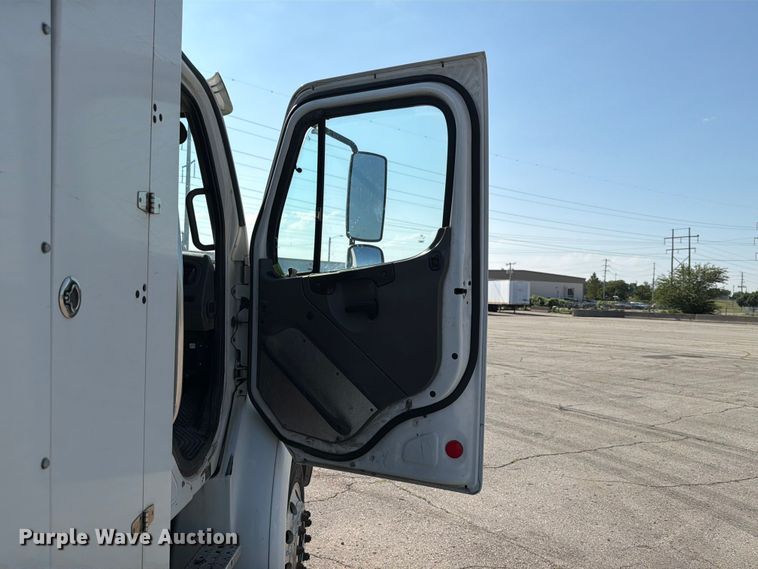 image for item EX4030 2014 Freightliner M2 refuse truck