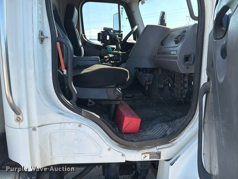 image for item EX4030 2014 Freightliner M2 refuse truck