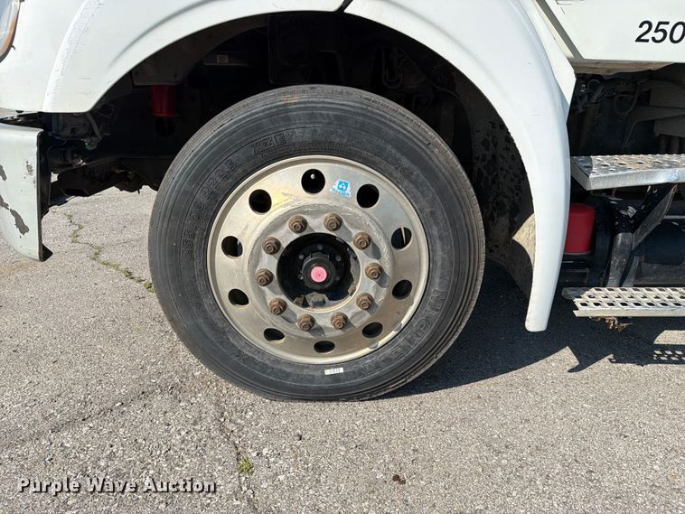 image for item EX4030 2014 Freightliner M2 refuse truck