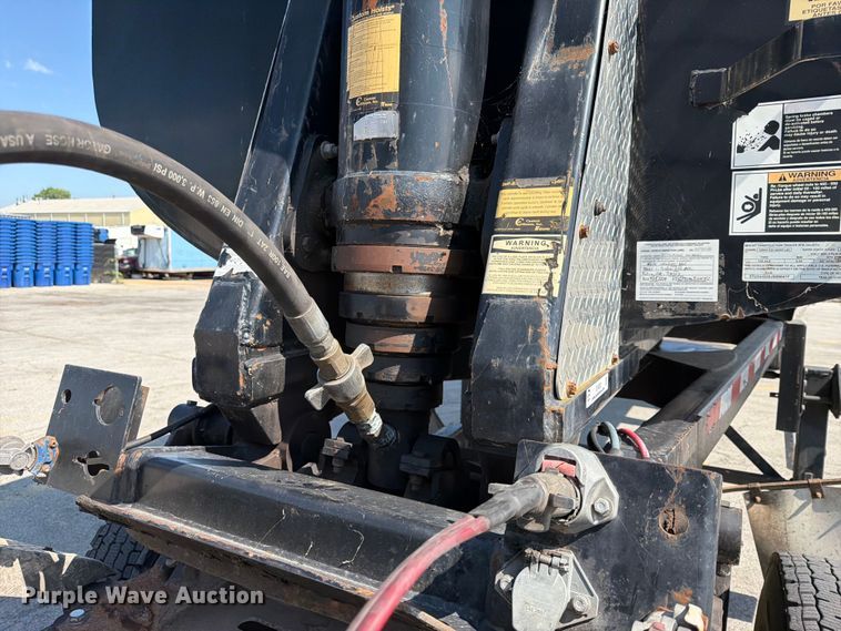 image for item EX4033 2018 Construction Trailer Specialists 