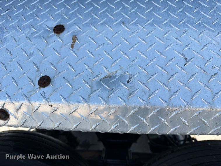 image for item EX4033 2018 Construction Trailer Specialists 