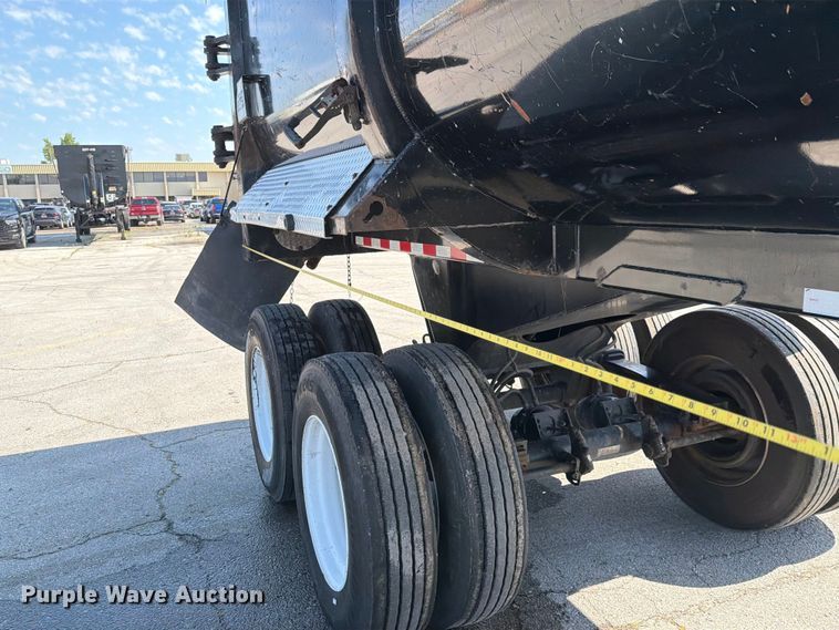 image for item EX4033 2018 Construction Trailer Specialists 
