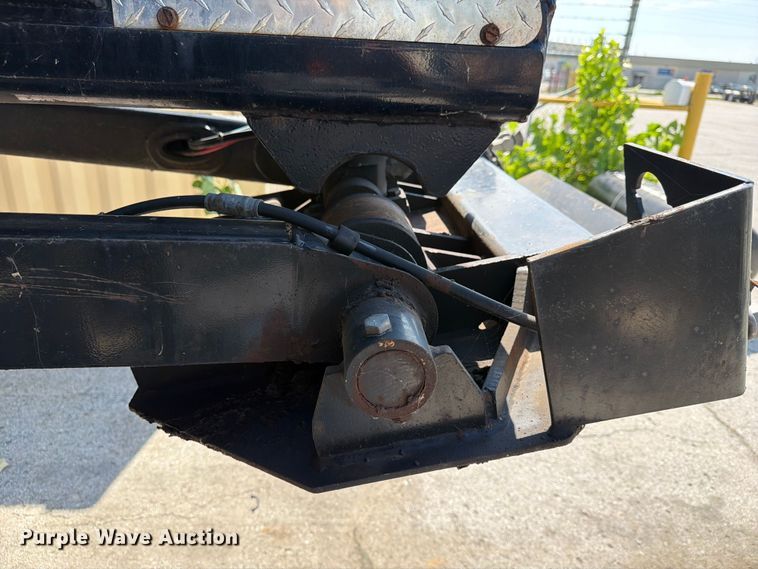 image for item EX4033 2018 Construction Trailer Specialists 