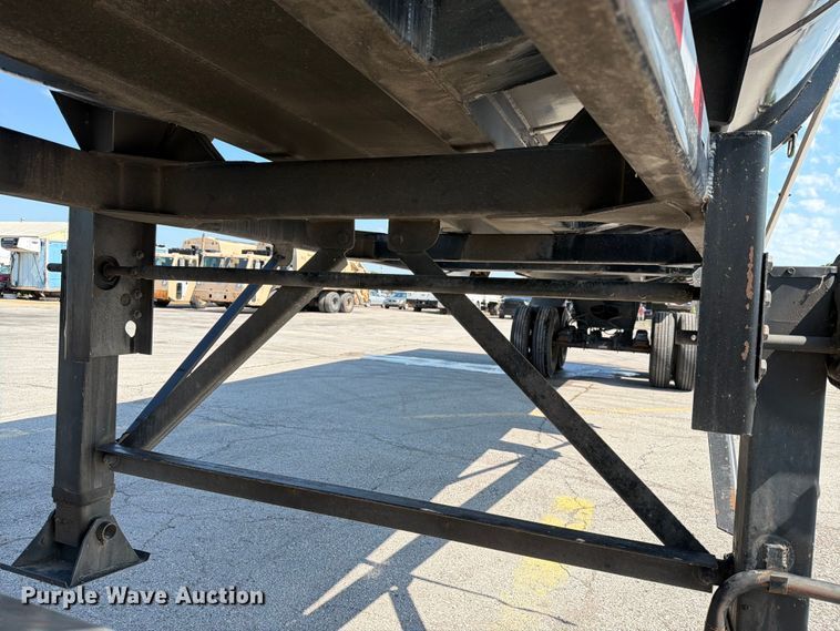 image for item EX4033 2018 Construction Trailer Specialists 