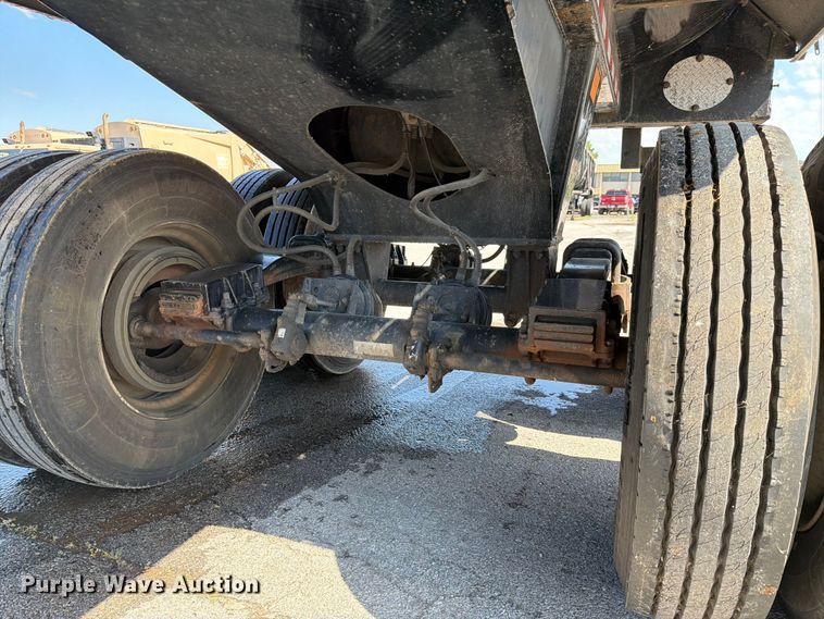 image for item EX4033 2018 Construction Trailer Specialists 