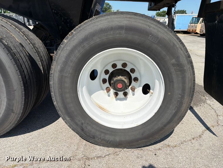 image for item EX4033 2018 Construction Trailer Specialists 