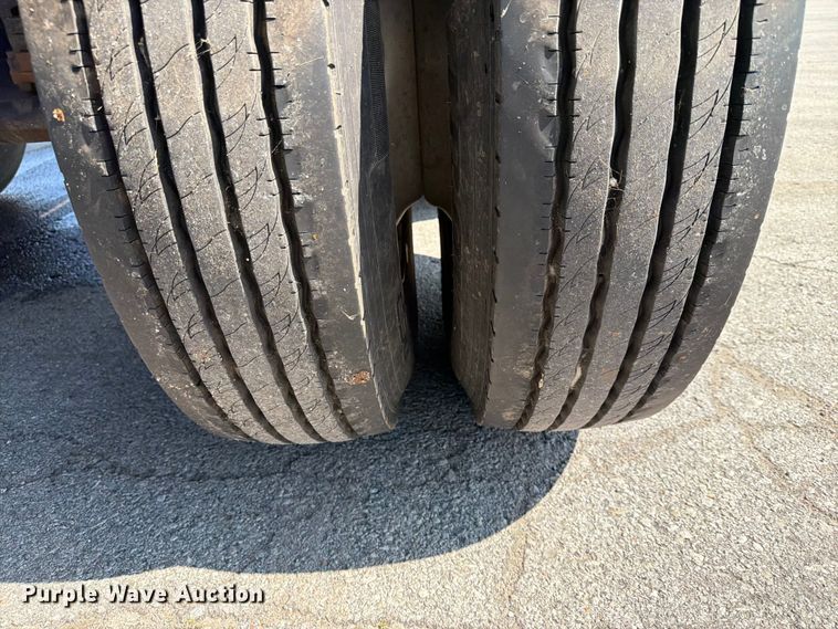 image for item EX4033 2018 Construction Trailer Specialists 