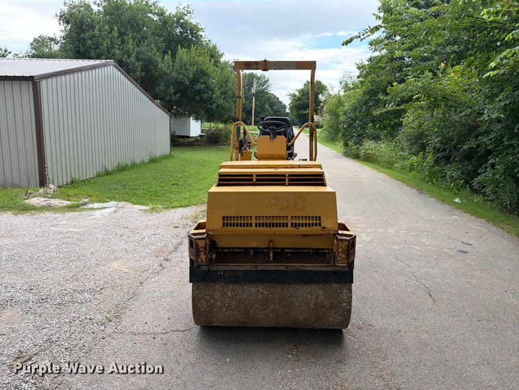 image for item EX4034 Hypac C747A double drum vibratory roller