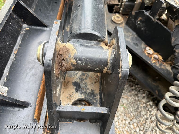 image for item EX4035 David's Dozer V-Loc System Inc. V-Loc Blade skid steer dozer blade