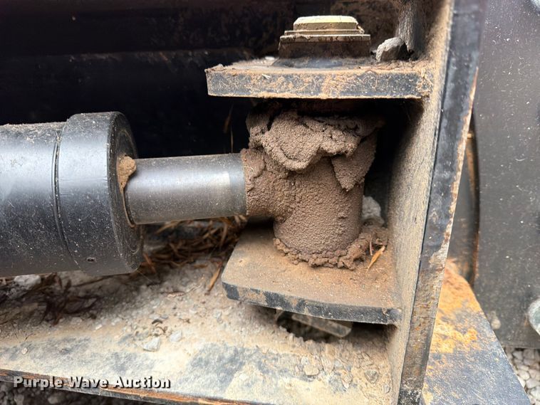 image for item EX4035 David's Dozer V-Loc System Inc. V-Loc Blade skid steer dozer blade