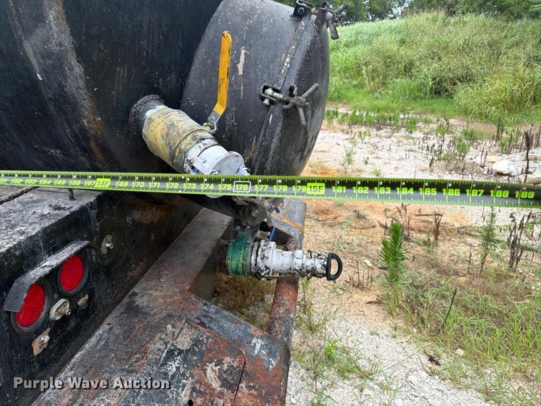 image for item EX4038 2001 International 9400i vacuum truck