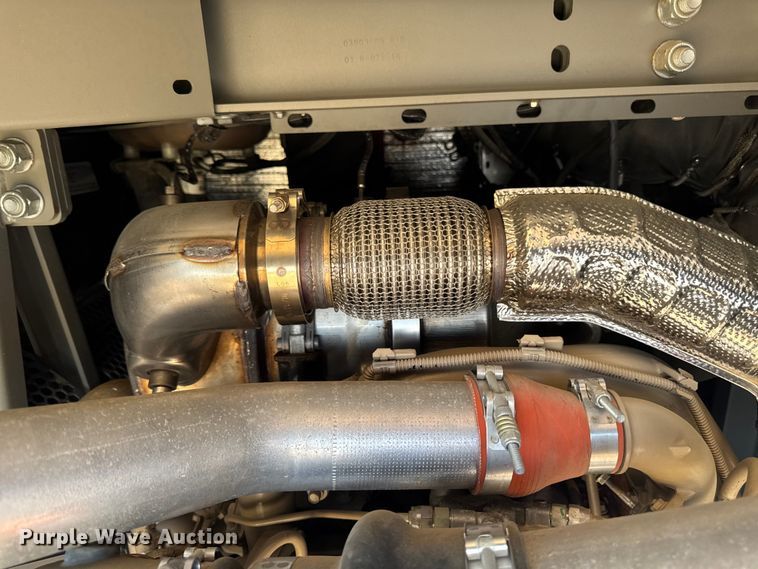 image for item FB5722 2018 Sullivan Palatek D400HHAF air compressor