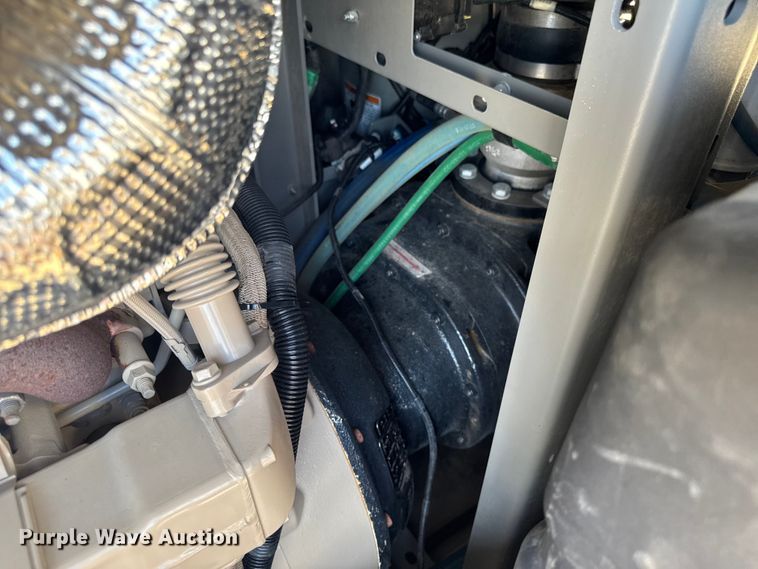 image for item FB5722 2018 Sullivan Palatek D400HHAF air compressor