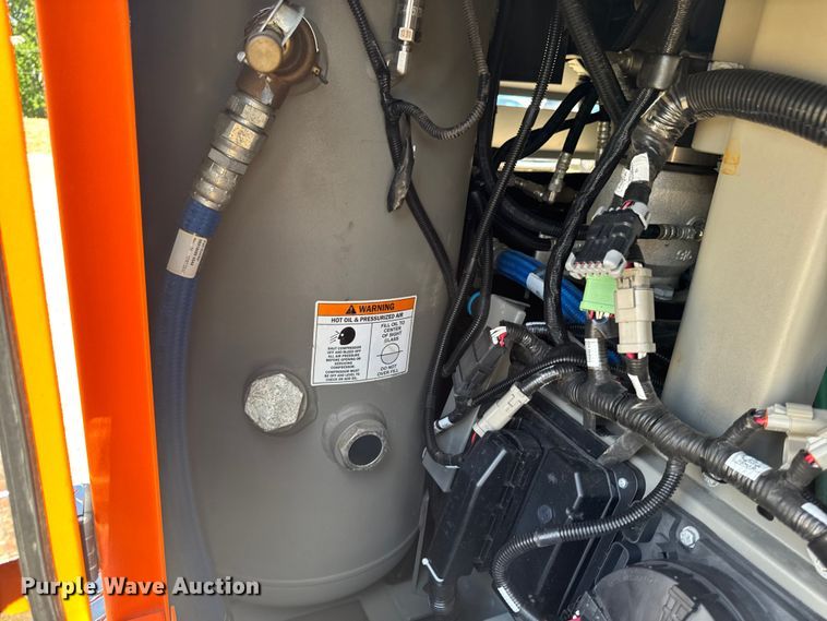 image for item FB5722 2018 Sullivan Palatek D400HHAF air compressor