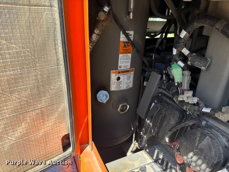 image for item FB5723 2018 Sullivan Palatek D400HHAF air compressor