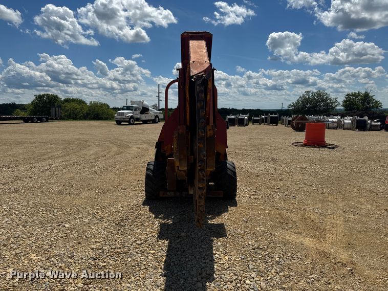 image for item FB5724 1986 Ditch Witch 6510 Diesel rock saw