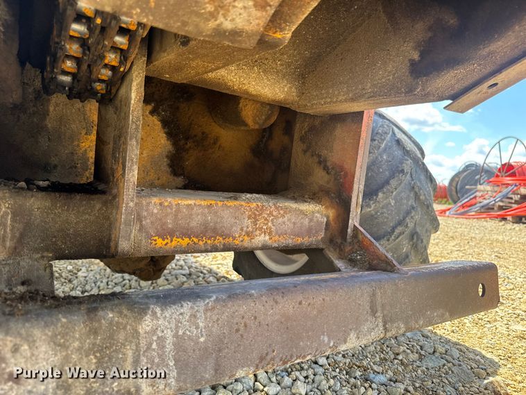 image for item FB5724 1986 Ditch Witch 6510 Diesel rock saw