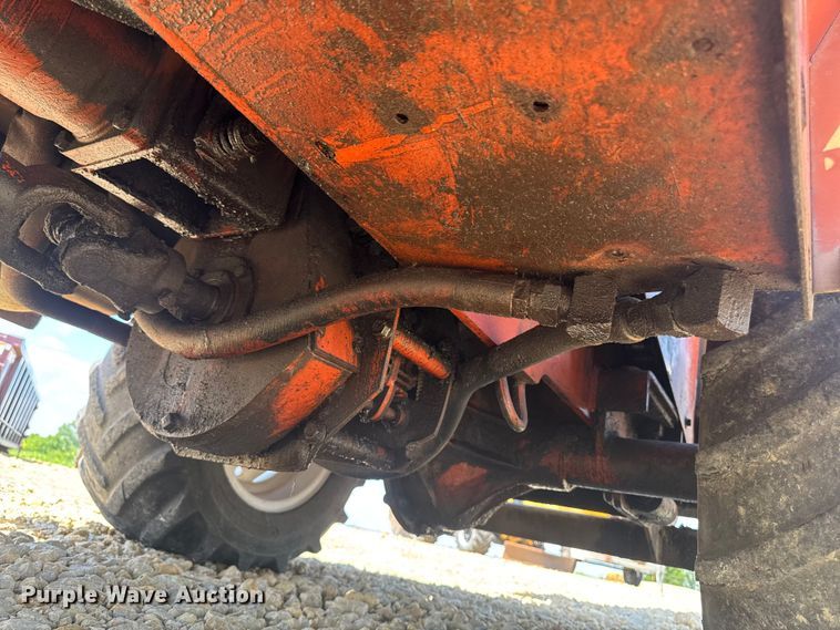 image for item FB5724 1986 Ditch Witch 6510 Diesel rock saw