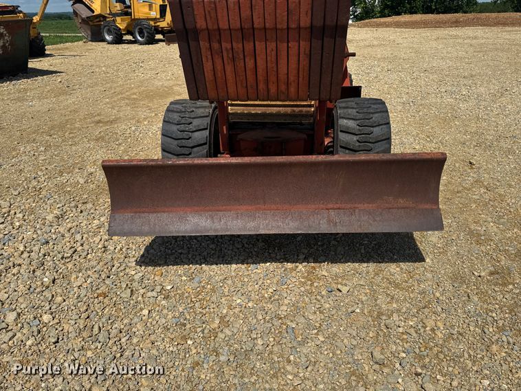 image for item FB5724 1986 Ditch Witch 6510 Diesel rock saw