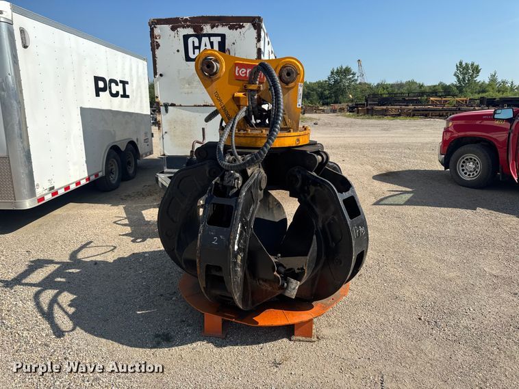 image for item FB5726 Terran TDOPG336DDB Hydraulic Orange Grapple