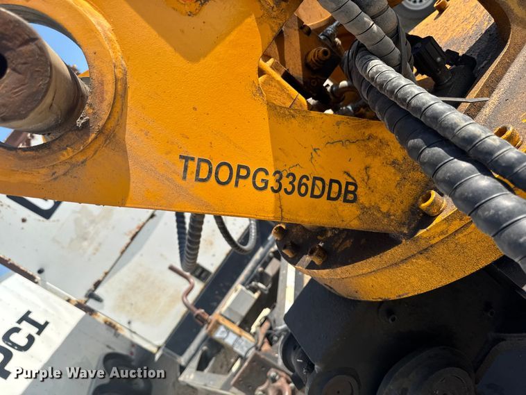 image for item FB5726 Terran TDOPG336DDB Hydraulic Orange Grapple