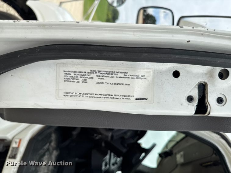 image for item FB5737 2018 Freightliner 7300 refrigerated delivery truck