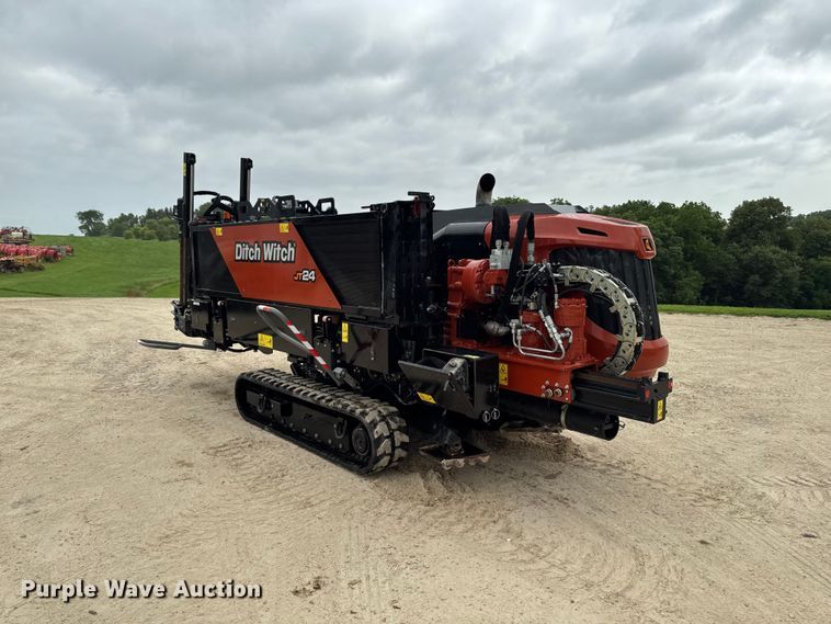 image for item FB5739 2020 Ditch Witch JT24 directional boring unit