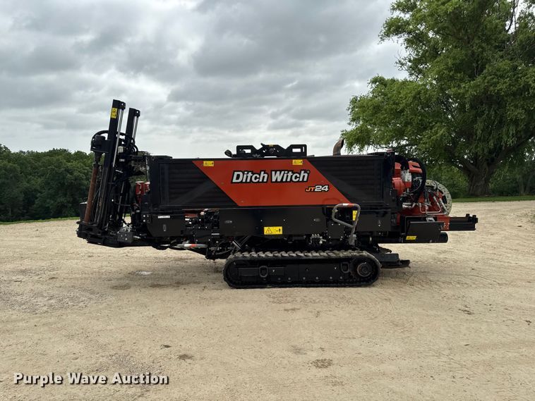image for item FB5739 2020 Ditch Witch JT24 directional boring unit