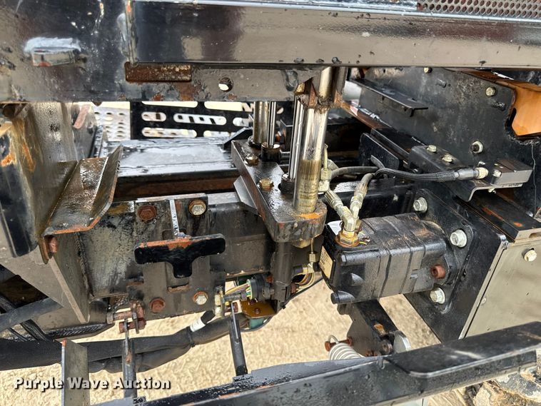 image for item FB5739 2020 Ditch Witch JT24 directional boring unit