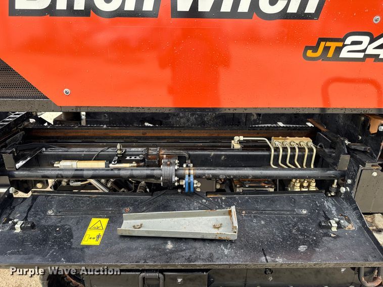 image for item FB5739 2020 Ditch Witch JT24 directional boring unit