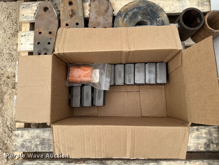 image for item FB5739 2020 Ditch Witch JT24 directional boring unit
