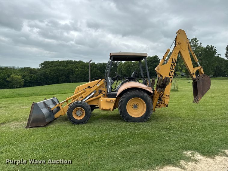 image for item FB5741 1999 New Holland 555E backhoe