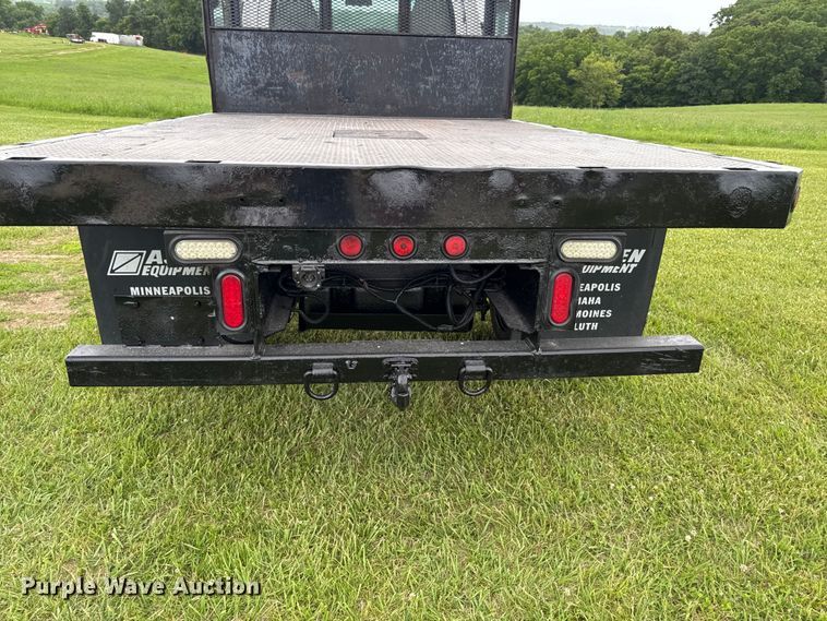 image for item FB5742 2006 Chevrolet C5500 flatbed truck