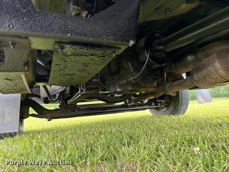 image for item FB5742 2006 Chevrolet C5500 flatbed truck